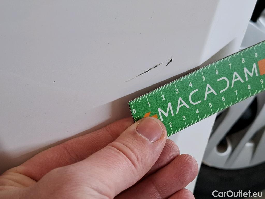  Toyota  Yaris TOYOTA  Hybride / 2019 / 5P / Berline Hybride 116h Dynamic Business Beyond Zer #11