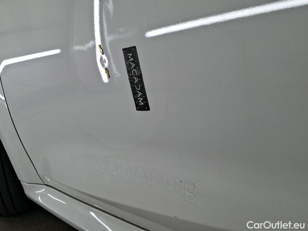  Toyota  Yaris TOYOTA  Hybride / 2019 / 5P / Berline Hybride 116h France Business Stage Acad #21