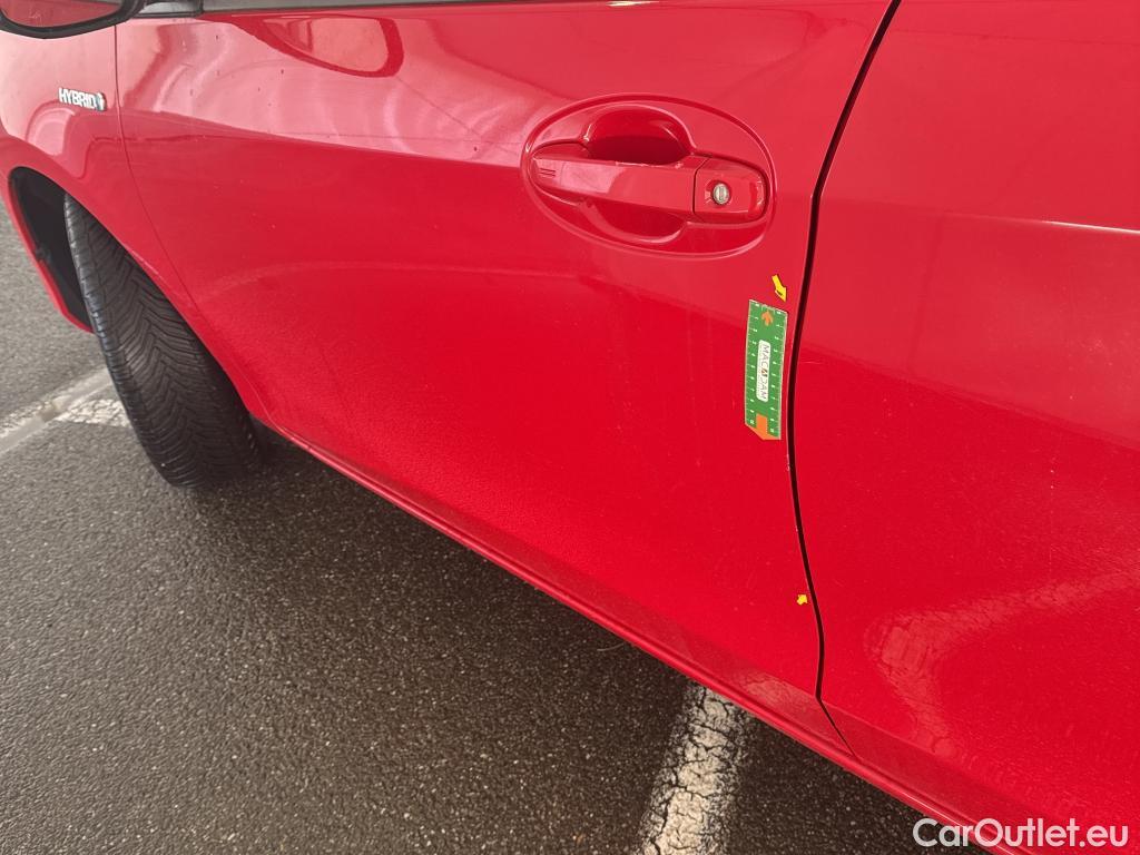  Toyota  Yaris TOYOTA  Hybride / 2017 / 5P / Berline 1.5 VVT-I HYBRID France Business #15