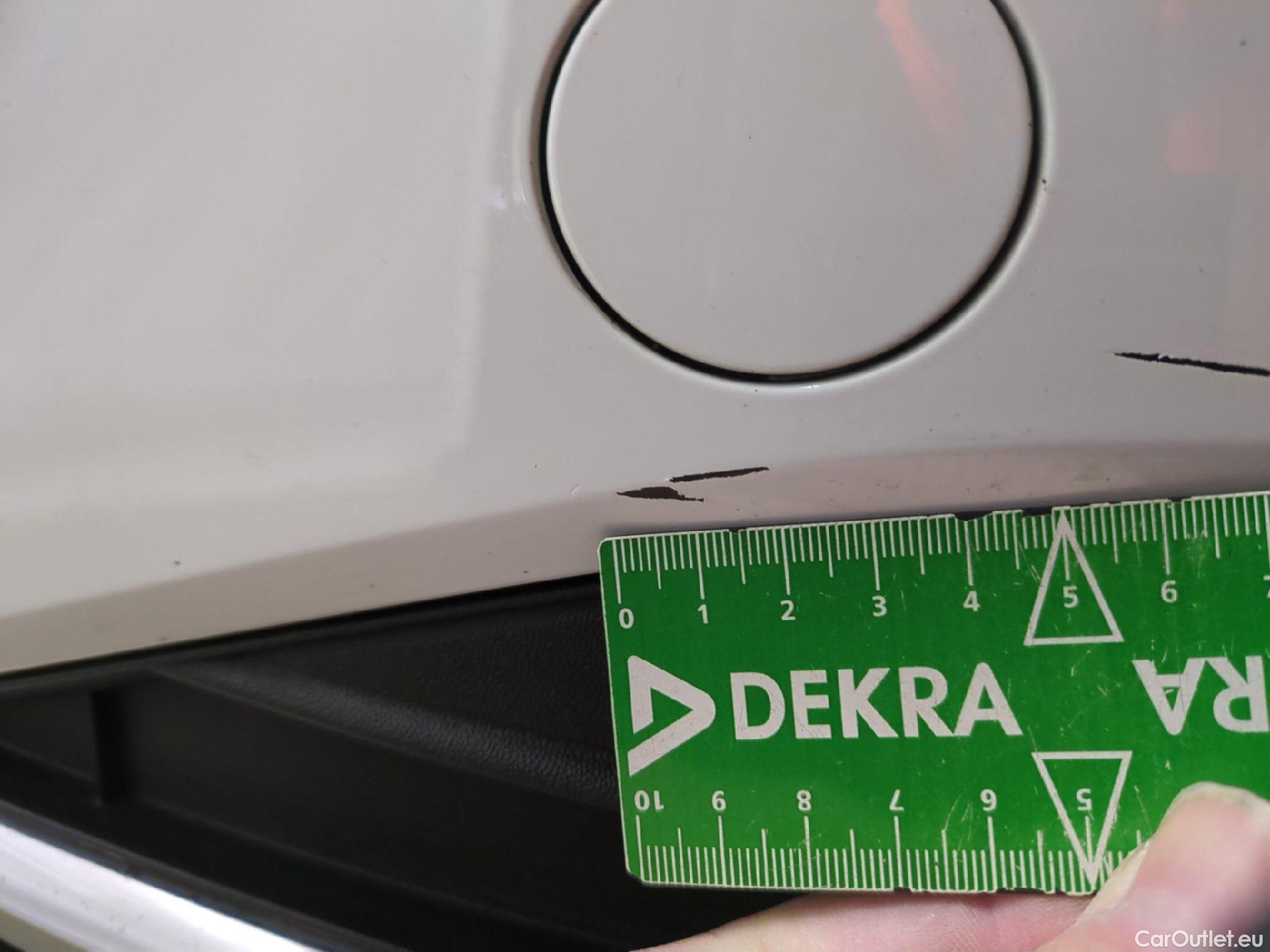  Volkswagen  Tiguan VOLKSWAGEN  / 2020 / 5P / SUV 1.5 TSI 150 DSG7 Life Busines #21