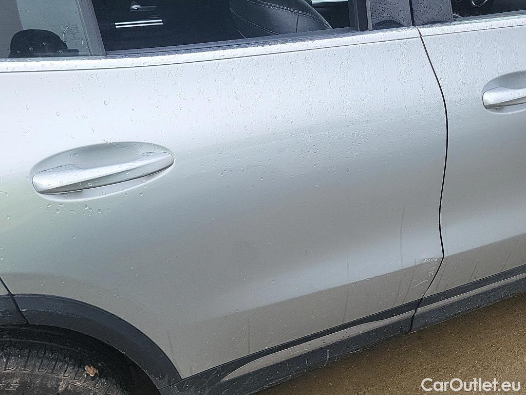  Mercedes  GLA MERCEDES-BENZ  / 2020 / 5P / todoterreno  250 e #3