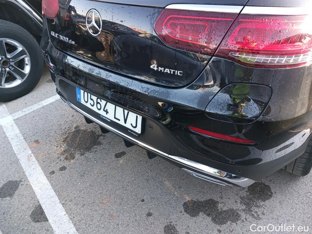  Mercedes  G-Klasee MERCEDES-BENZ GLC Coupé / 2019 / 5P / coupé GLC 300 de 4MATIC #24