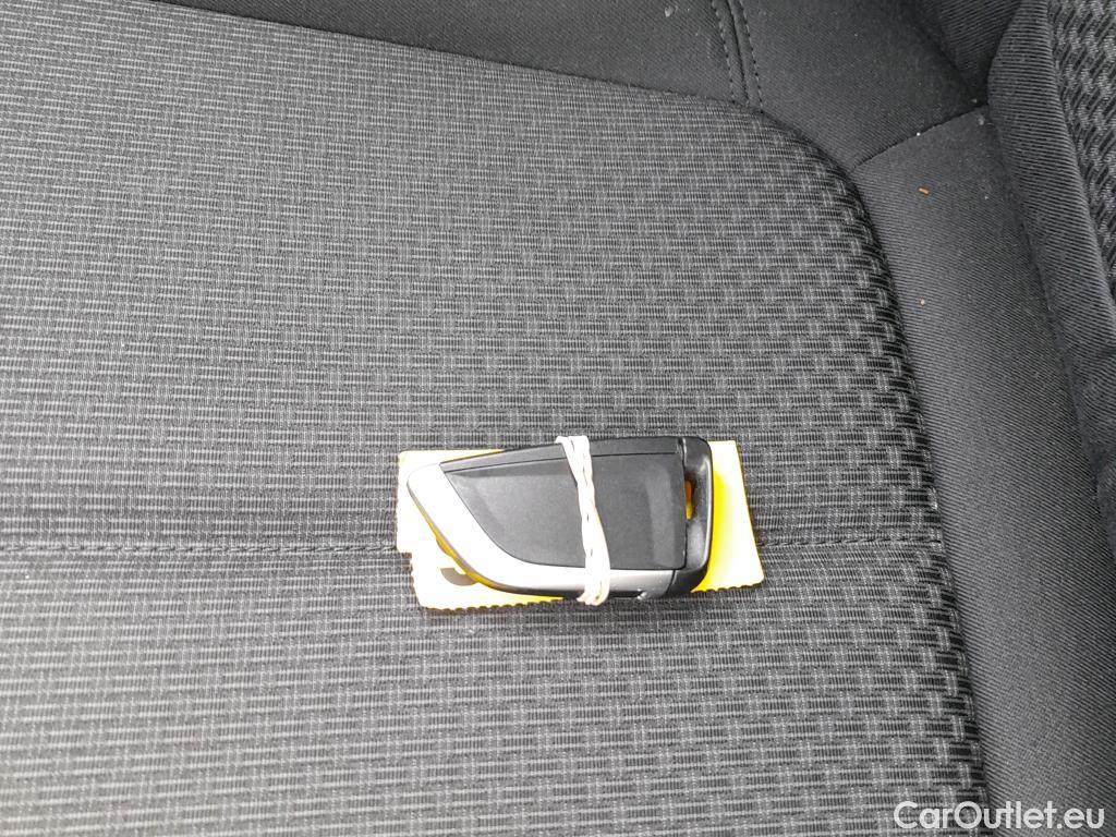  Bmw  X2 BMW  / 2017 / 5P / todoterreno sDrive18d (AC) #2