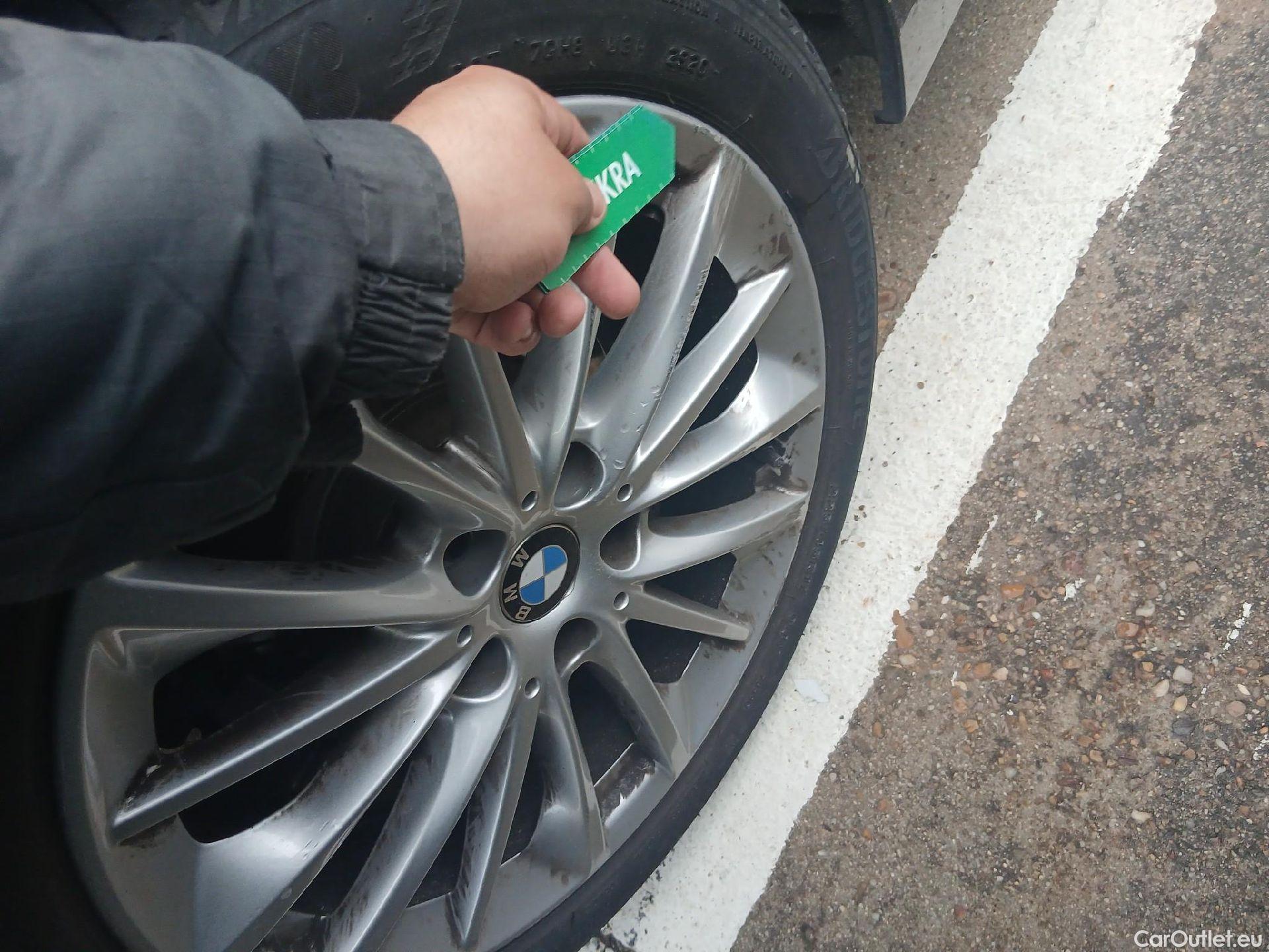  Bmw  Serie 1 BMW  / 2019 / 5P / berlina con portón 118i #14