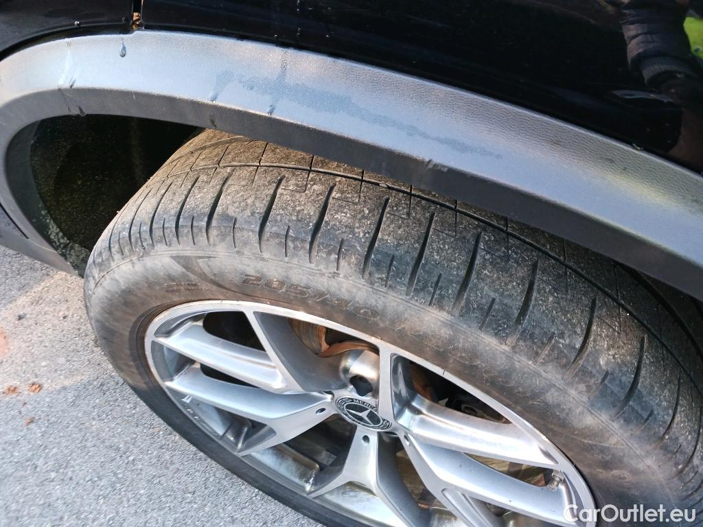  Mercedes  G-Klasee MERCEDES-BENZ GLC Coupé / 2019 / 5P / coupé GLC 300 de 4MATIC #16