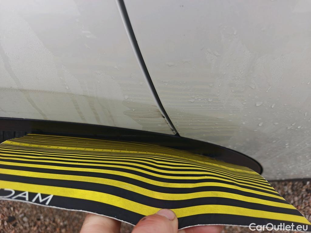  Bmw  X1 BMW  / 2019 / 5P / todoterreno sDrive16d Business #4