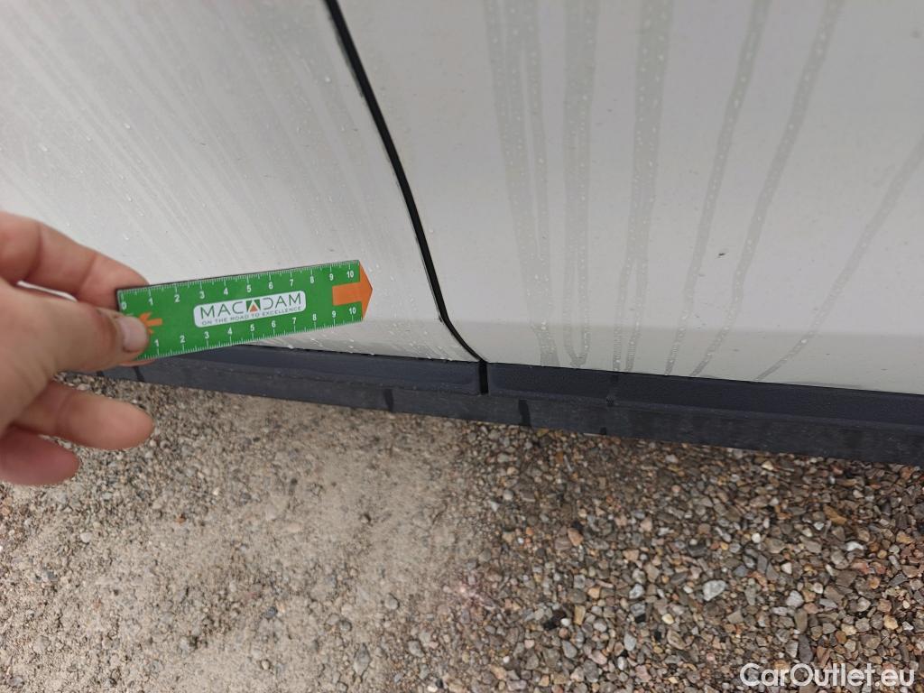  Bmw  X1 BMW  / 2019 / 5P / todoterreno sDrive16d Business #7