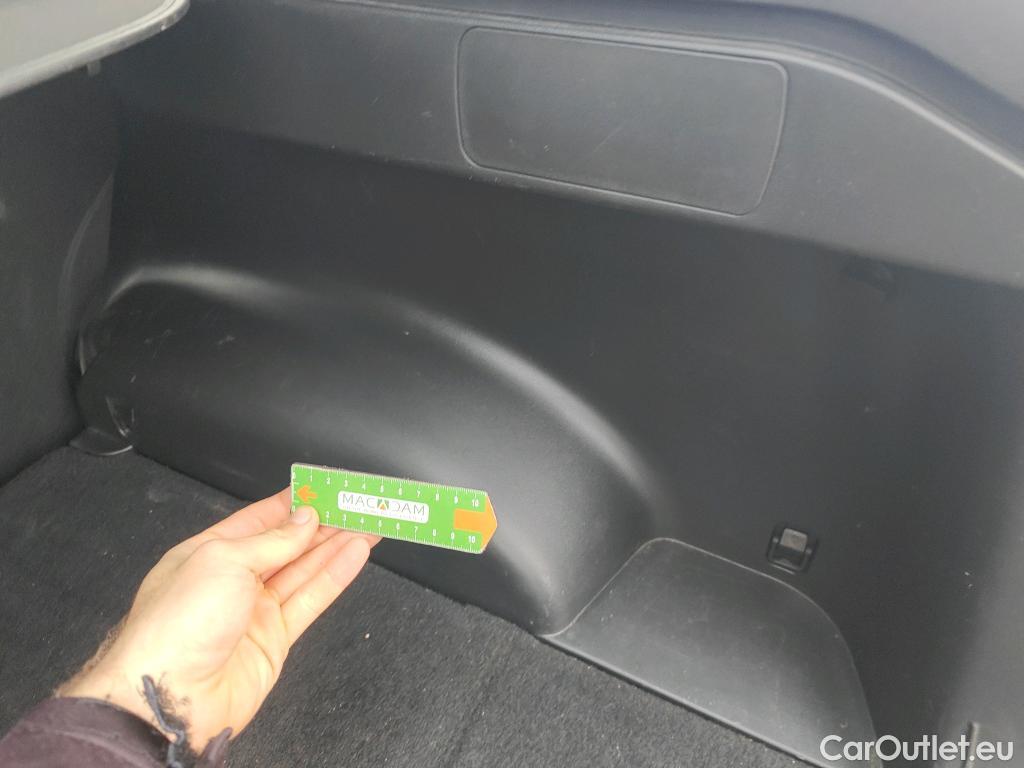  Hyundai  Tucson HYUNDAI  / 2020 / 5P / todoterreno 1.6 CRDI 100kW (136CV) 48V Maxx Sky DCT #8