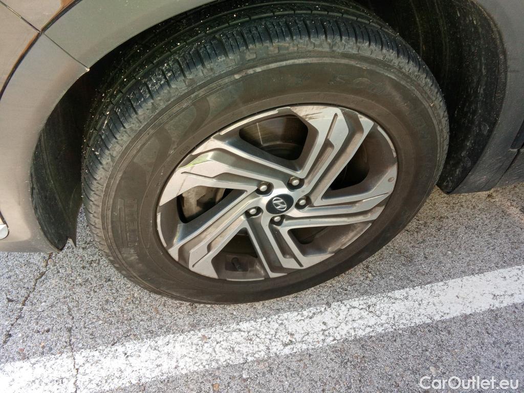  Hyundai  Santa Fe HYUNDAI  / 2021 / 5P / todoterreno 2.2 CRDi Maxx DCT 4x2 #7