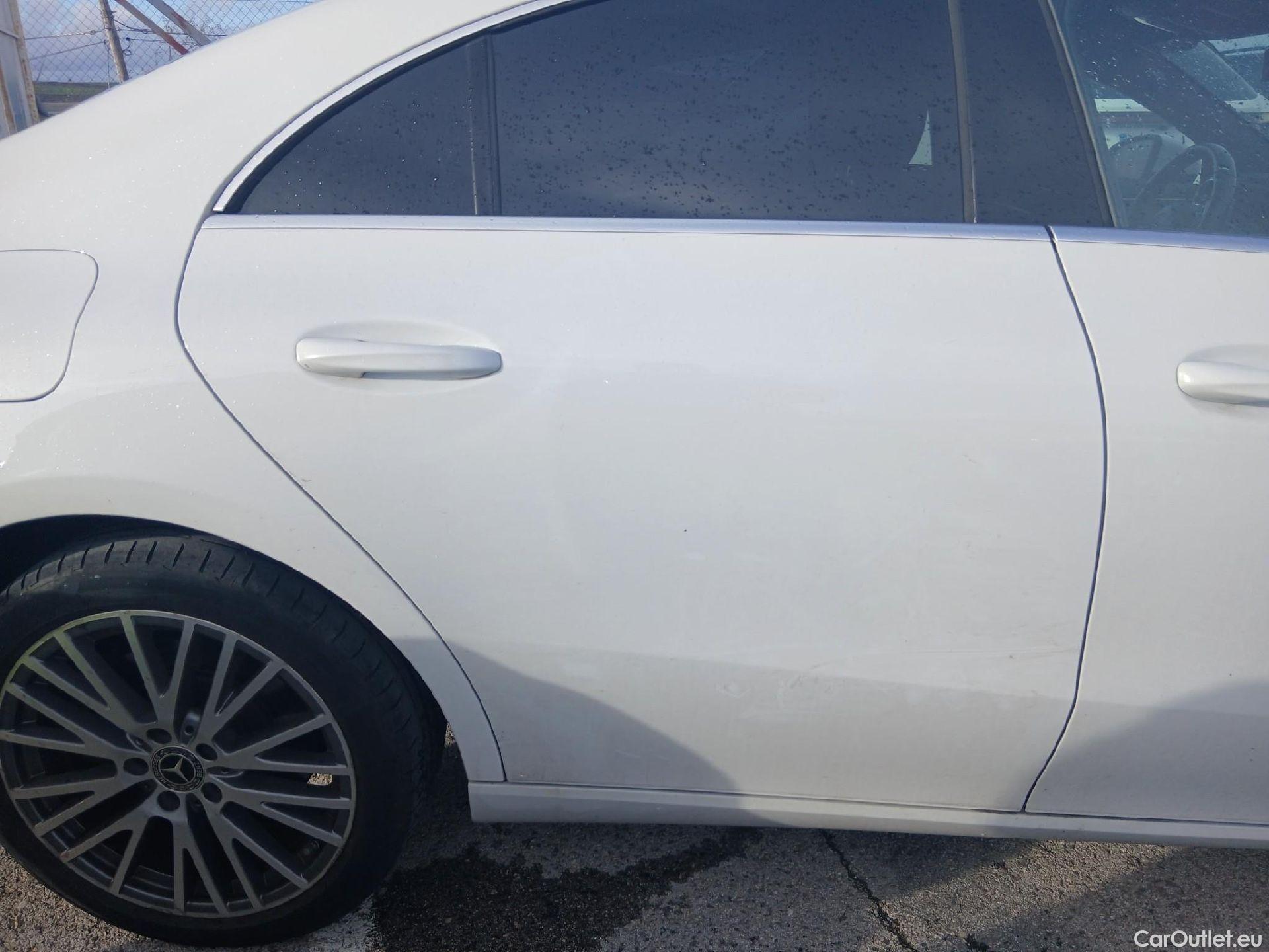  Mercedes  CLA-Klasse MERCEDES-BENZ CLA / 2019 / 4P / coupé CLA 250 e #18