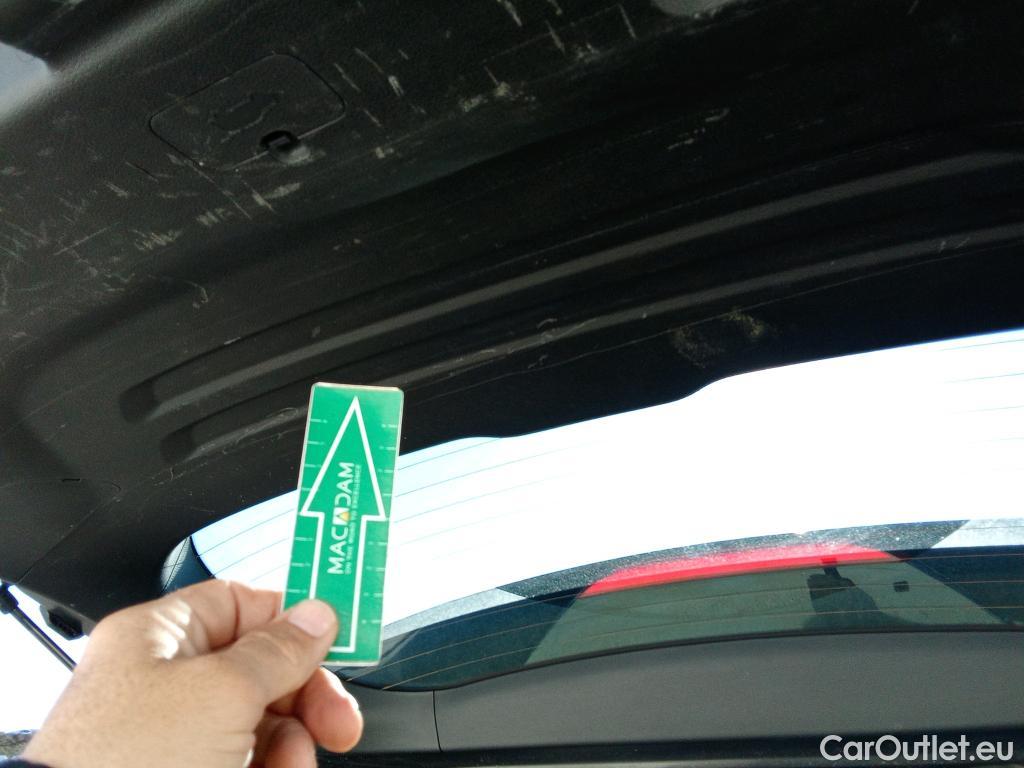  Hyundai  Santa Fe HYUNDAI  / 2021 / 5P / todoterreno 2.2 CRDi Maxx DCT 4x2 #16