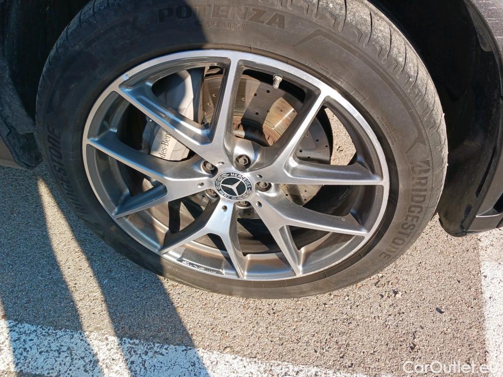  Mercedes  G-Klasee MERCEDES-BENZ GLC Coupé / 2019 / 5P / coupé GLC 300 de 4MATIC #5