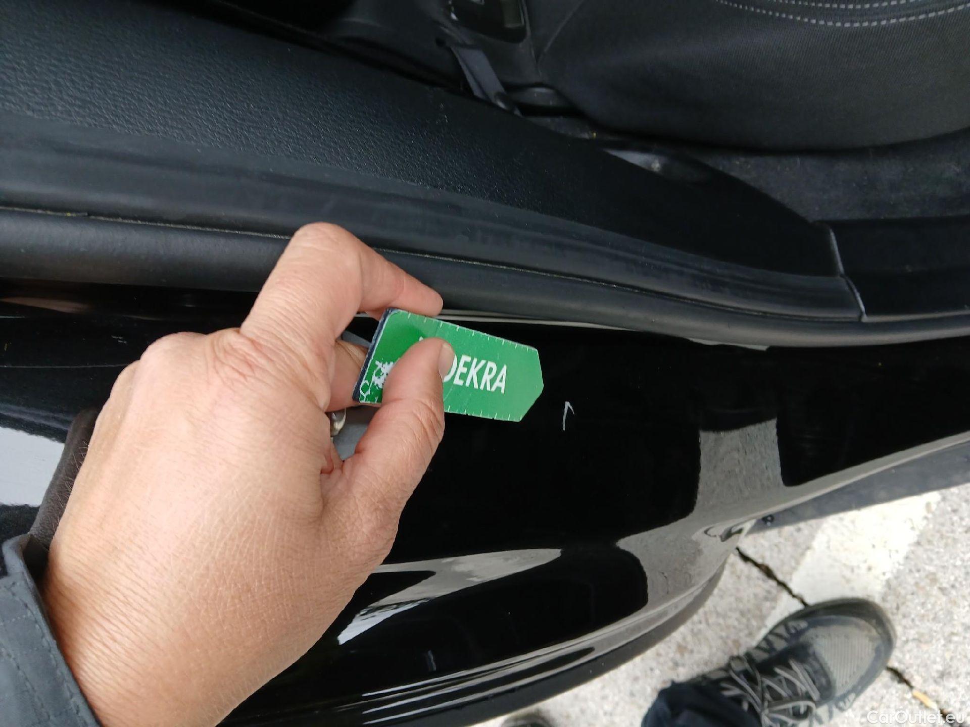  Bmw  X2 BMW  sDrive18i #4