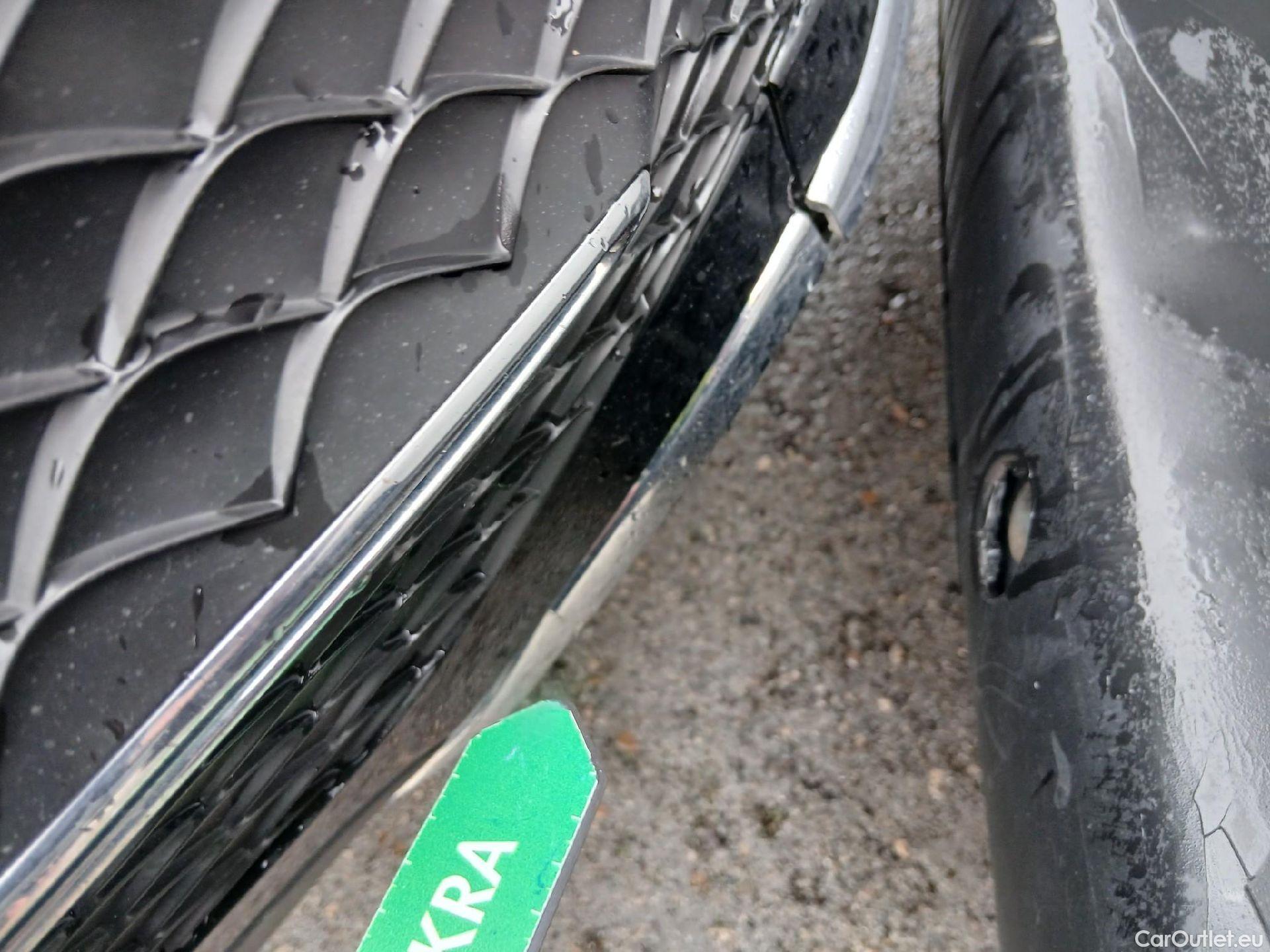  Mercedes  G-Klasee MERCEDES-BENZ GLE / 2018 / 5P / todoterreno GLE 350 de 4MATIC (Híbrido Enchufable) #4