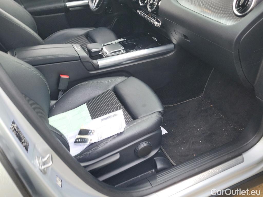  Mercedes  GLA MERCEDES-BENZ  / 2020 / 5P / todoterreno  250 e #22