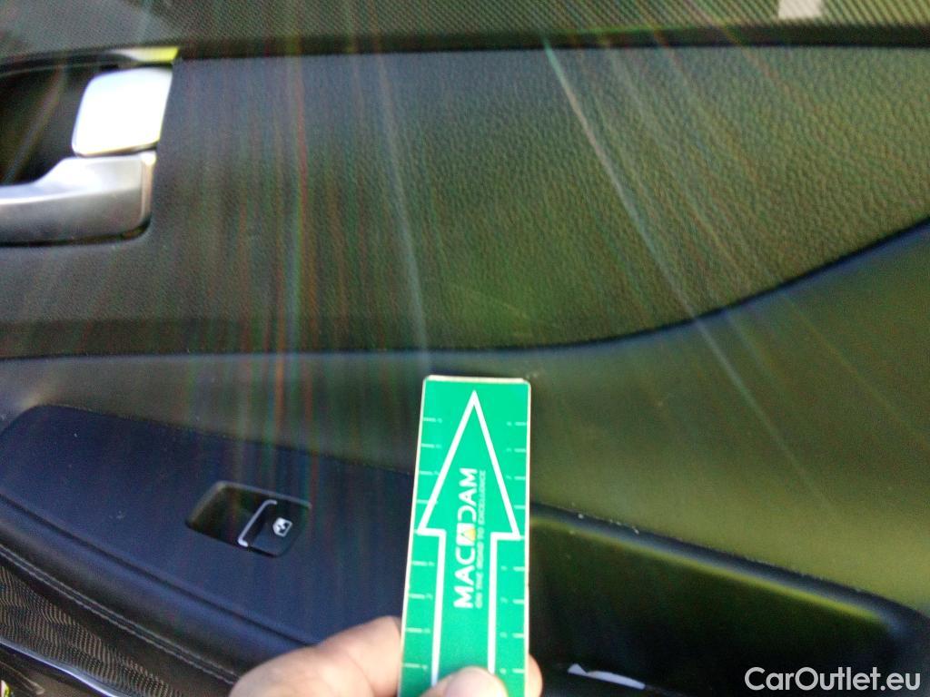  Hyundai  Santa Fe HYUNDAI  / 2021 / 5P / todoterreno 2.2 CRDi Maxx DCT 4x2 #18