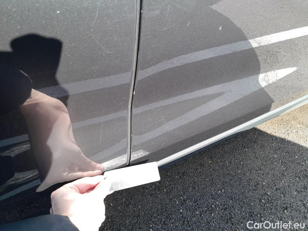  Bmw  X2 BMW  / 2017 / 5P / todoterreno sDrive18d (AC) #12