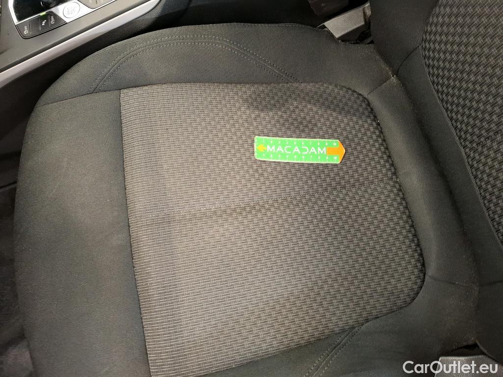  Bmw  Serie 1 BMW Série 1 / 2019 / 5P / Berline 116i DKG7 Business Design #5