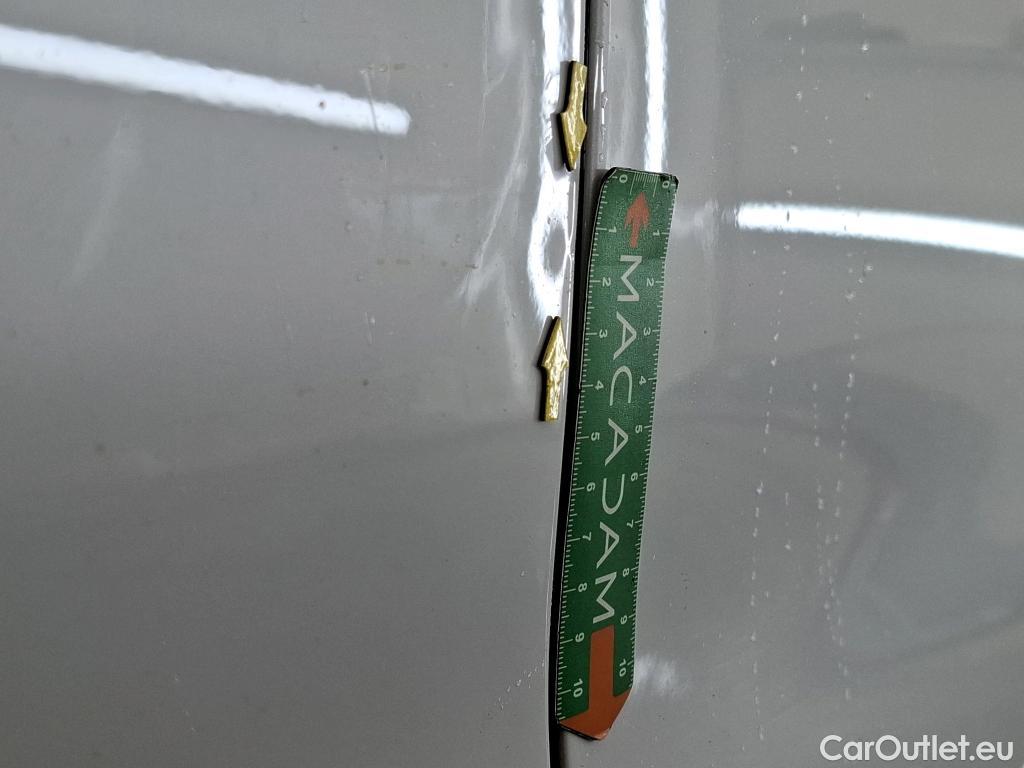  Bmw  X2 Série  sDrive 18i Lounge 1.5 135CV BVA7 E6d #15