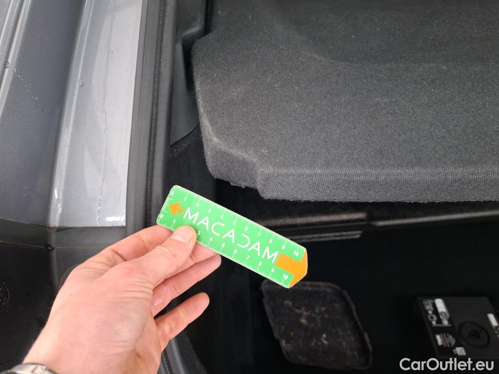  Bmw  Serie 1 BMW Série 1 / 2019 / 5P / Berline 116i DKG7 Business Design #3