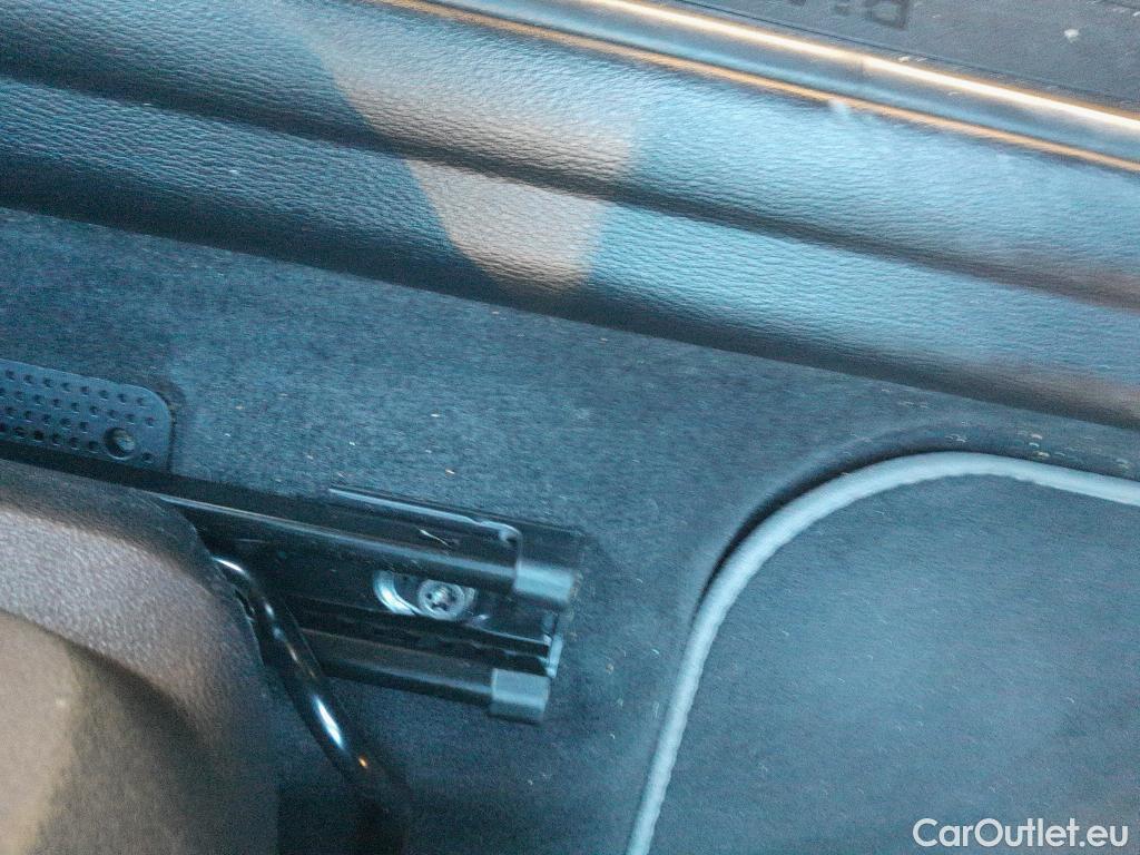  Bmw  X2 BMW  sDrive18i Impulse Steptronic Techo Solar #7