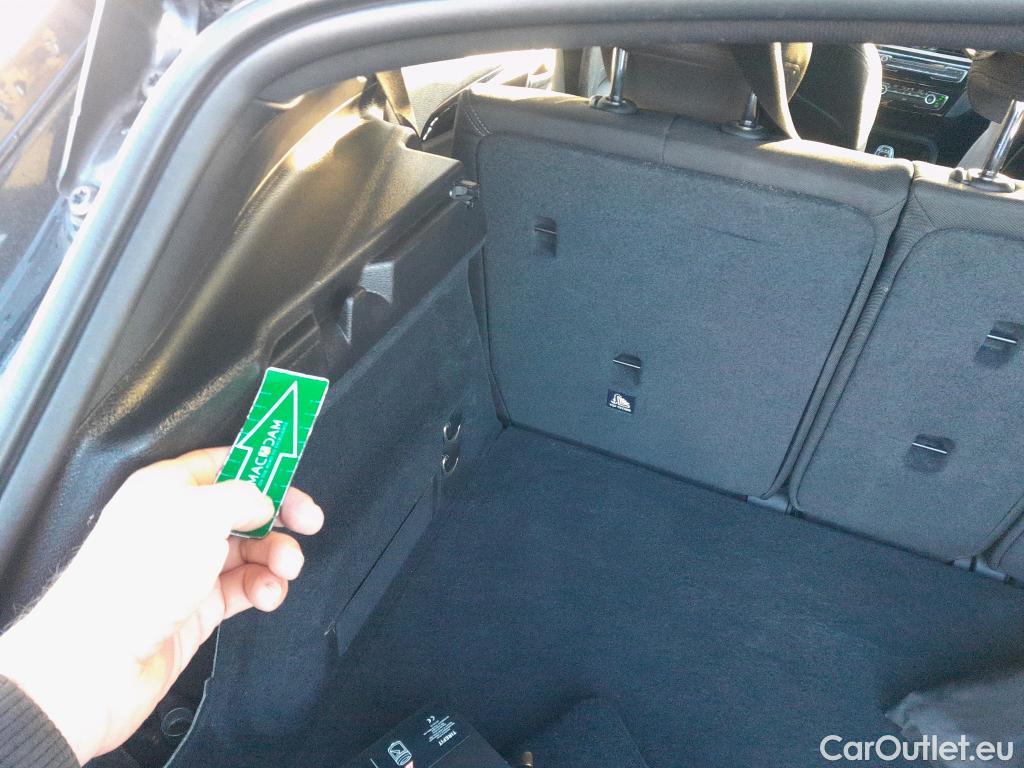  Bmw  X2 BMW  sDrive18i Impulse Steptronic Techo Solar #2