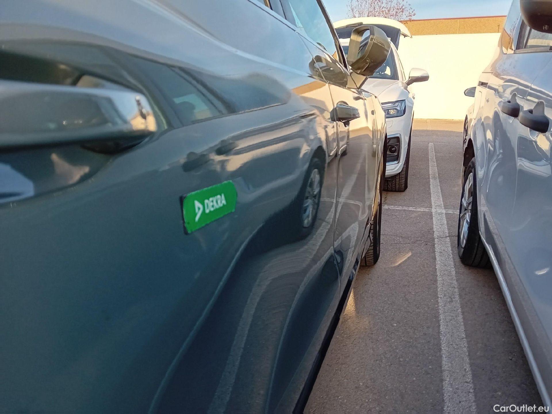  Audi  Q3 AUDI  / 2018 / 5P / todoterreno Advanced 35 TDI 110kW (150CV) S tronic (AC5) #27