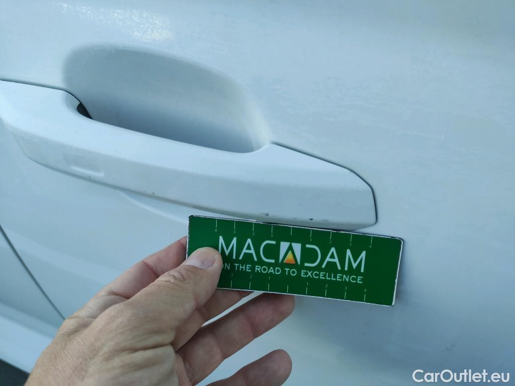  Audi  Q5  FYG 35 TDI advanced 2.0 TDI 165CV AT7 E6d #19