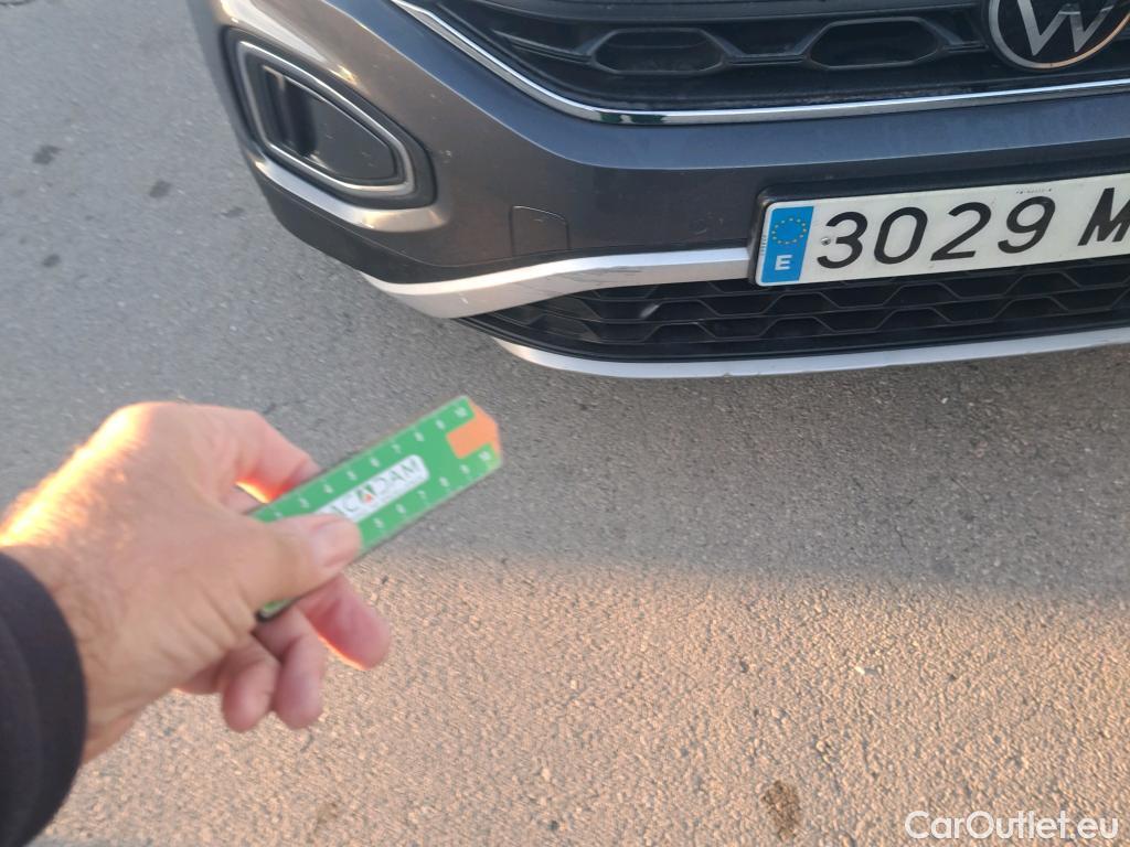  Volkswagen  T-ROC VOLKSWAGEN  / 2021 / 5P / todoterreno Life 2.0 TDI 85kW (115CV) (AC2) #15