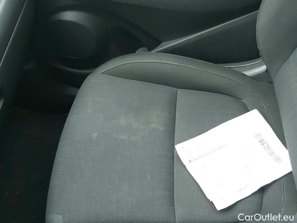  Hyundai  Konna HYUNDAI Kona / 2020 / 5P / todoterreno 1.6 GDI HEV Maxx DCT #31