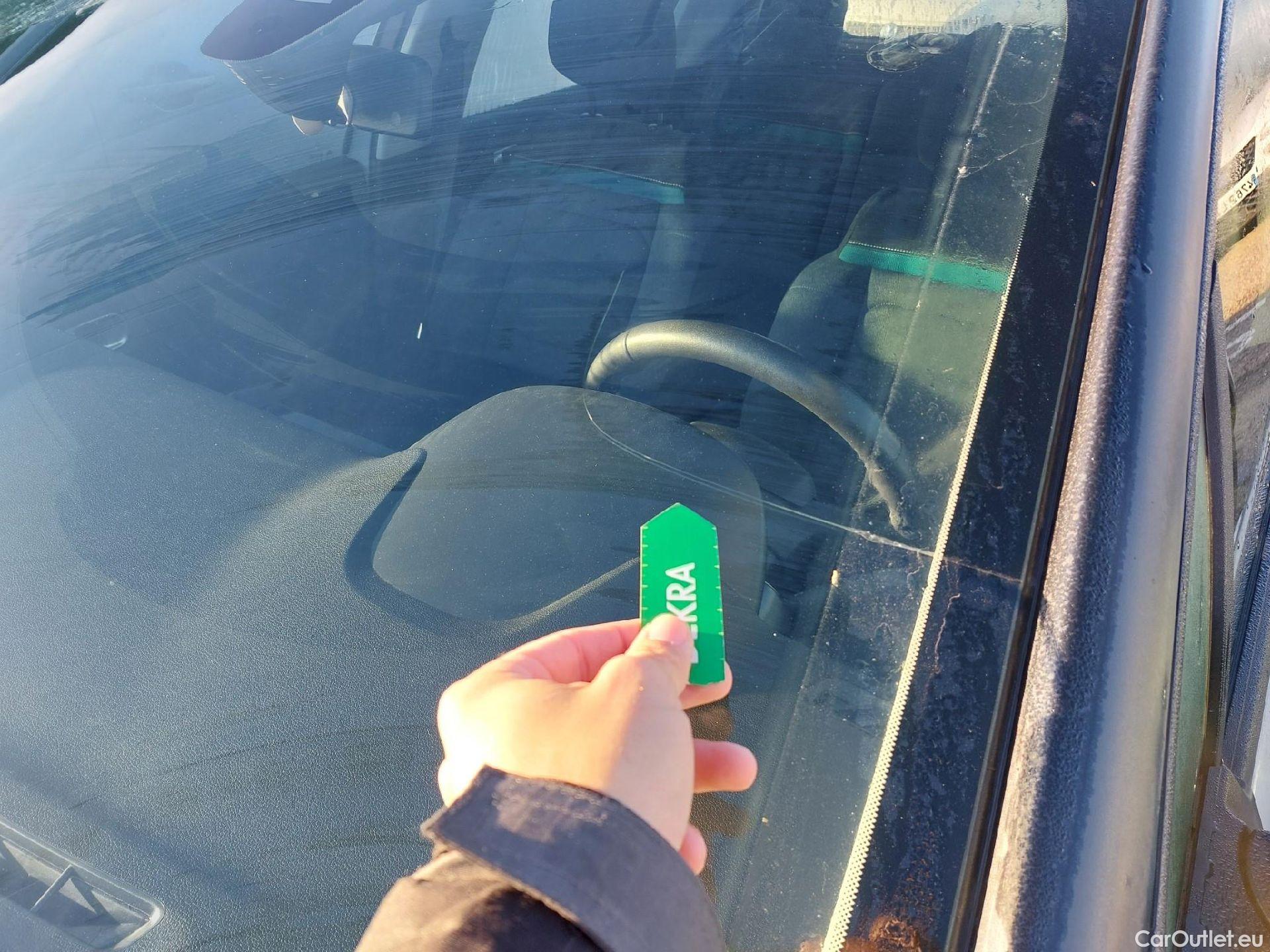  Citroen  C3 CITROEN  / 2020 / 5P / berlina con portón PureTech 60KW (83CV) Feel Pack #5