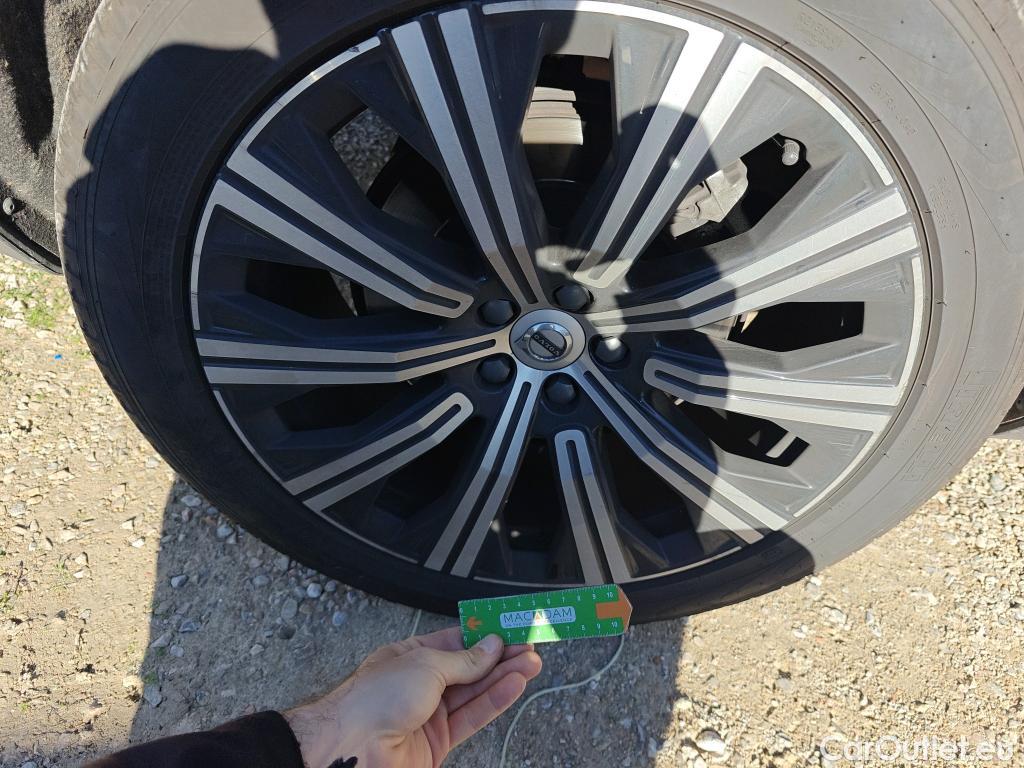  Volvo  XC90 VOLVO  / 2019 / 5P / todoterreno 2.0 B5 D AWD Plus Bright Auto #65