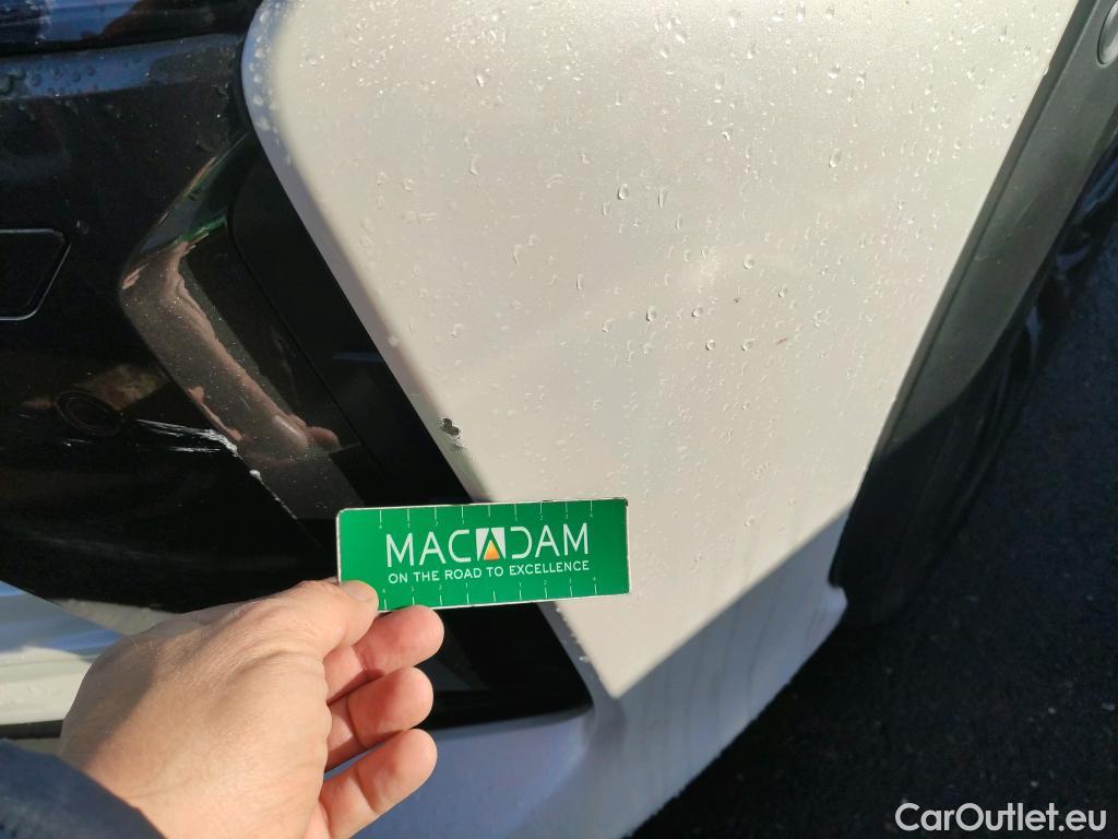  Land Rover  Discovery LEXUS RZ / 2022 / 5P / todoterreno 450e Executive #13