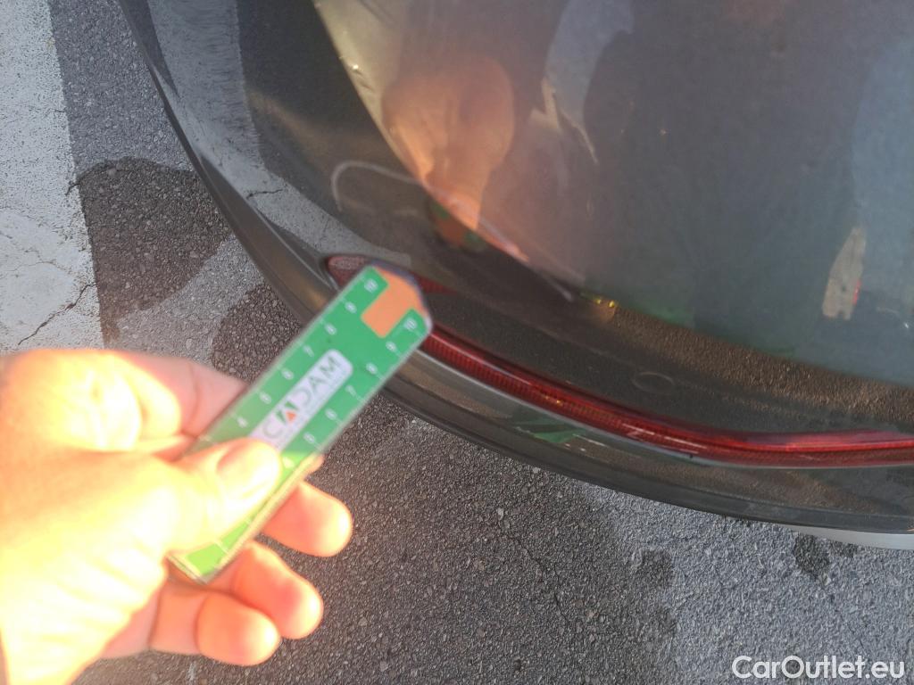  Volkswagen  T-ROC VOLKSWAGEN  / 2021 / 5P / todoterreno Life 2.0 TDI 85kW (115CV) (AC2) #25