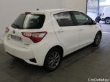  Toyota  Yaris TOYOTA  / 2017 / 5P / berlina con portón 1.5 100H Active #2