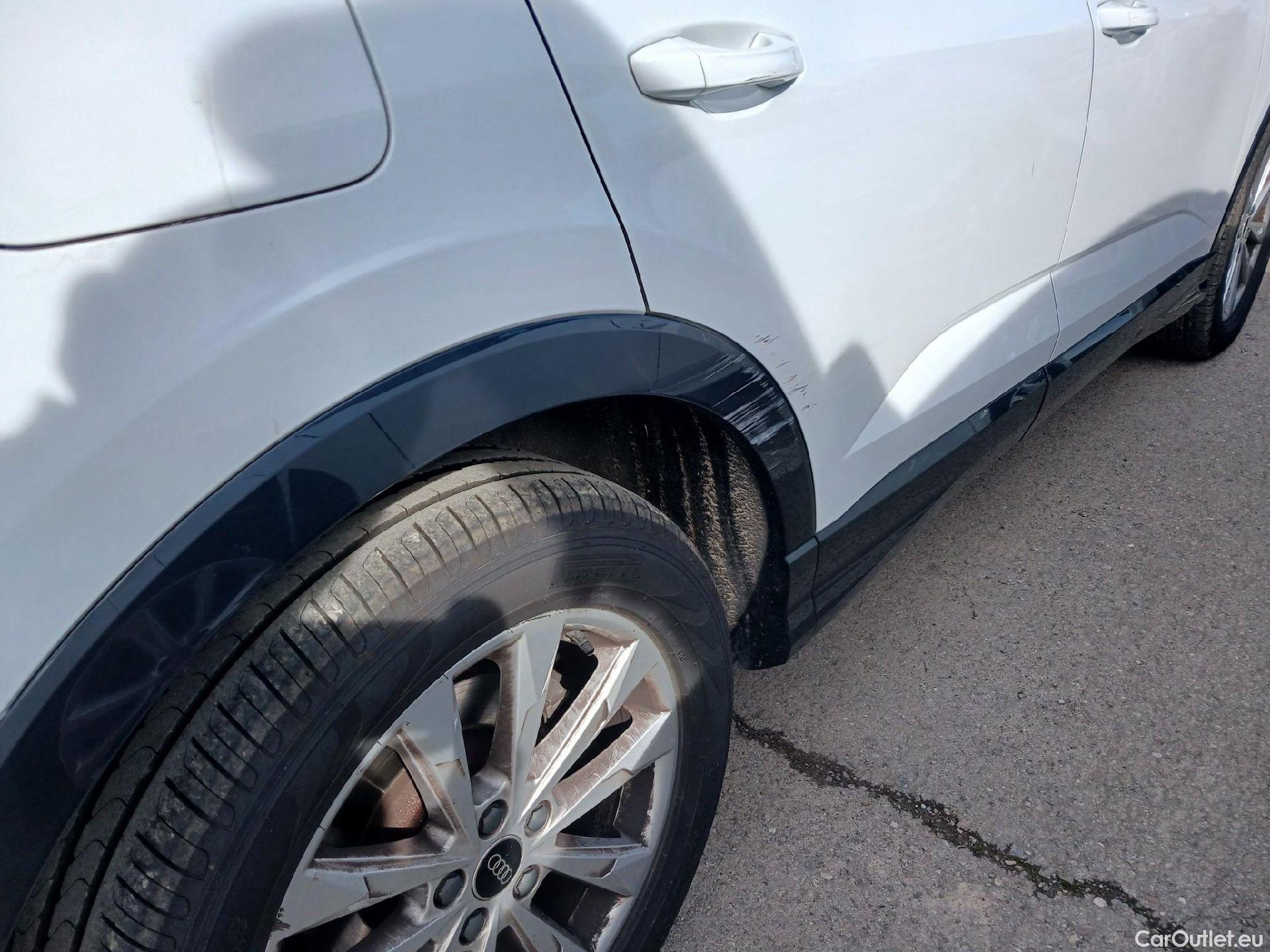  Audi  Q3 AUDI  Sportback / 2019 / 5P / todoterreno 40 TDI 140kW S tronic Quattro Advanced #28