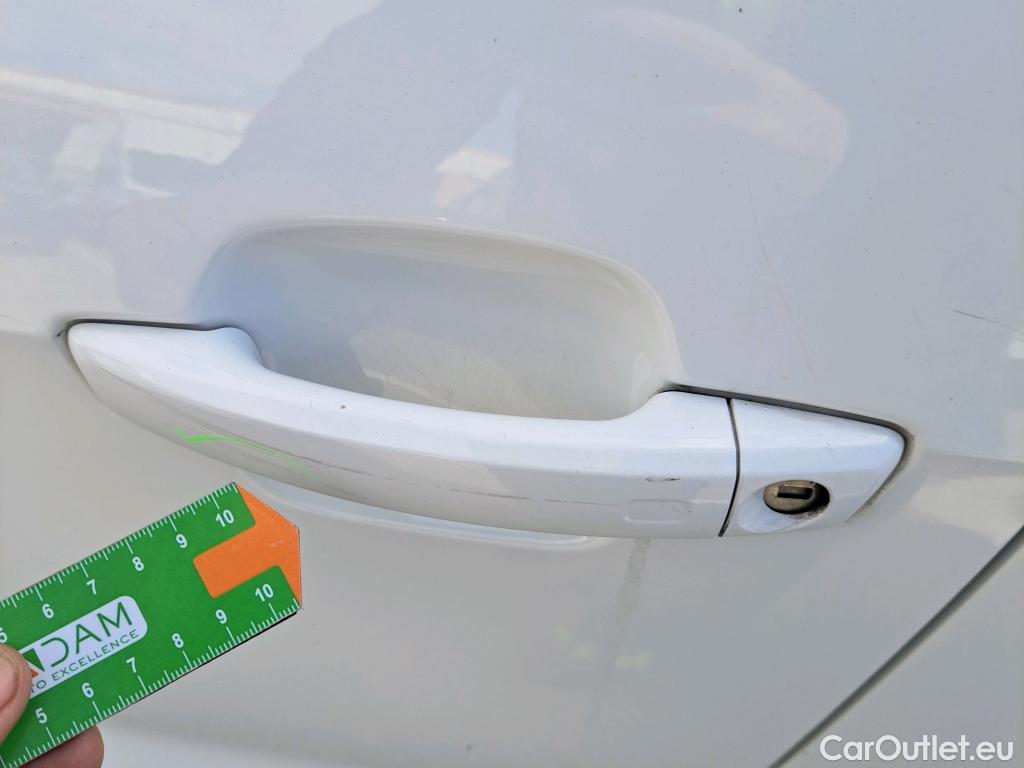  Audi  Q2 AUDI  / 2020 / 5P / todoterreno Advanced 30 TDI 85kW (116CV) S tronic (AC) #24