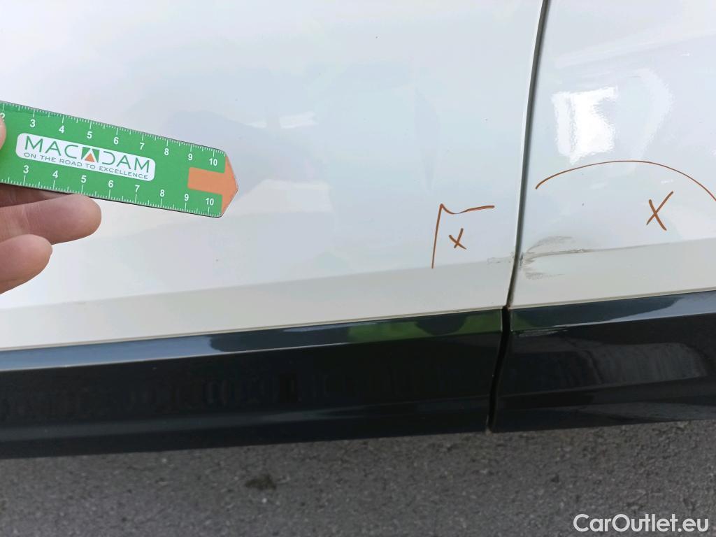  Audi  Q2 AUDI  / 2020 / 5P / todoterreno Advanced 35 TFSI 110kW (150CV) S tronic (AC) #3