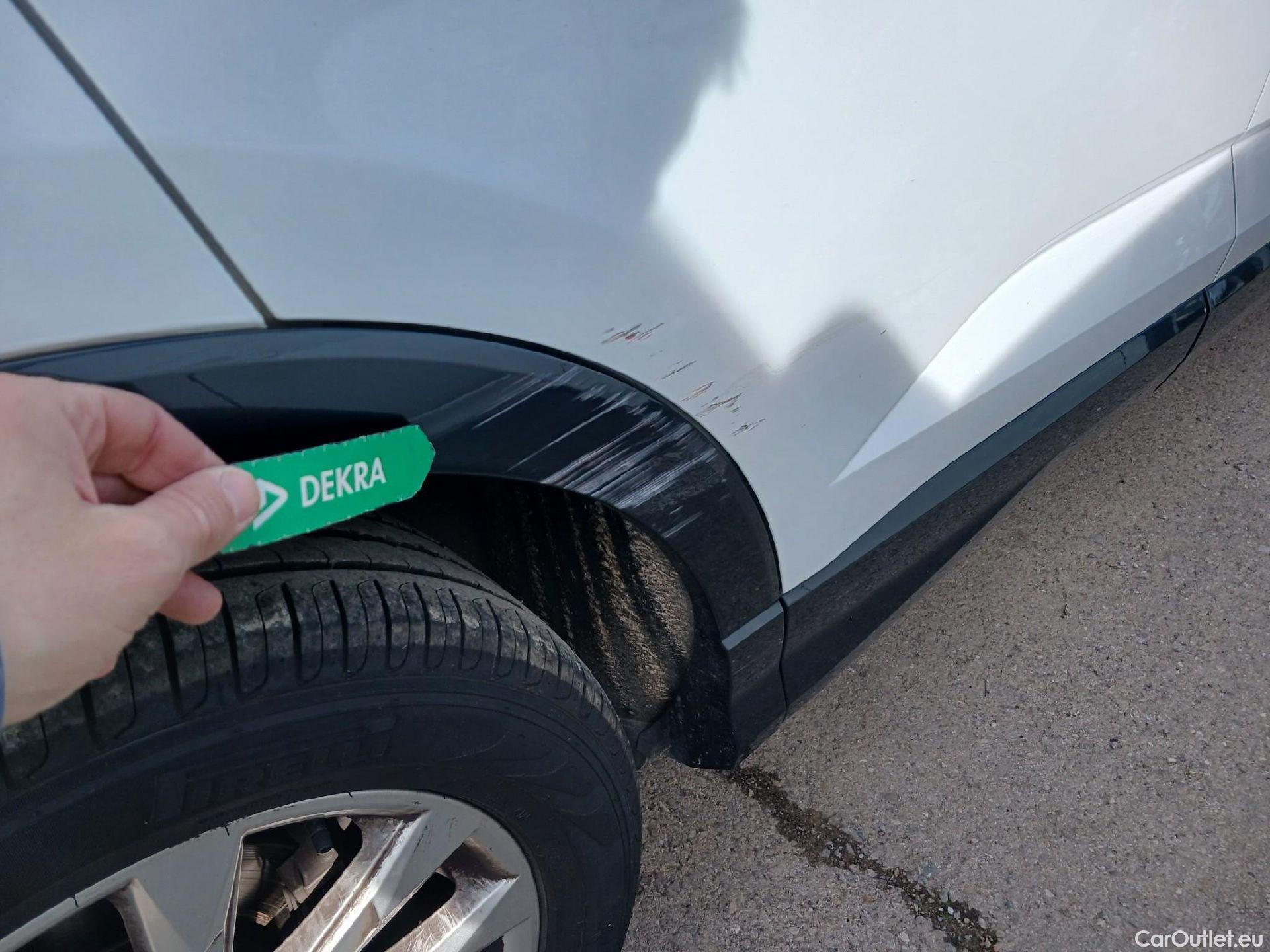  Audi  Q3 AUDI  Sportback / 2019 / 5P / todoterreno 40 TDI 140kW S tronic Quattro Advanced #29