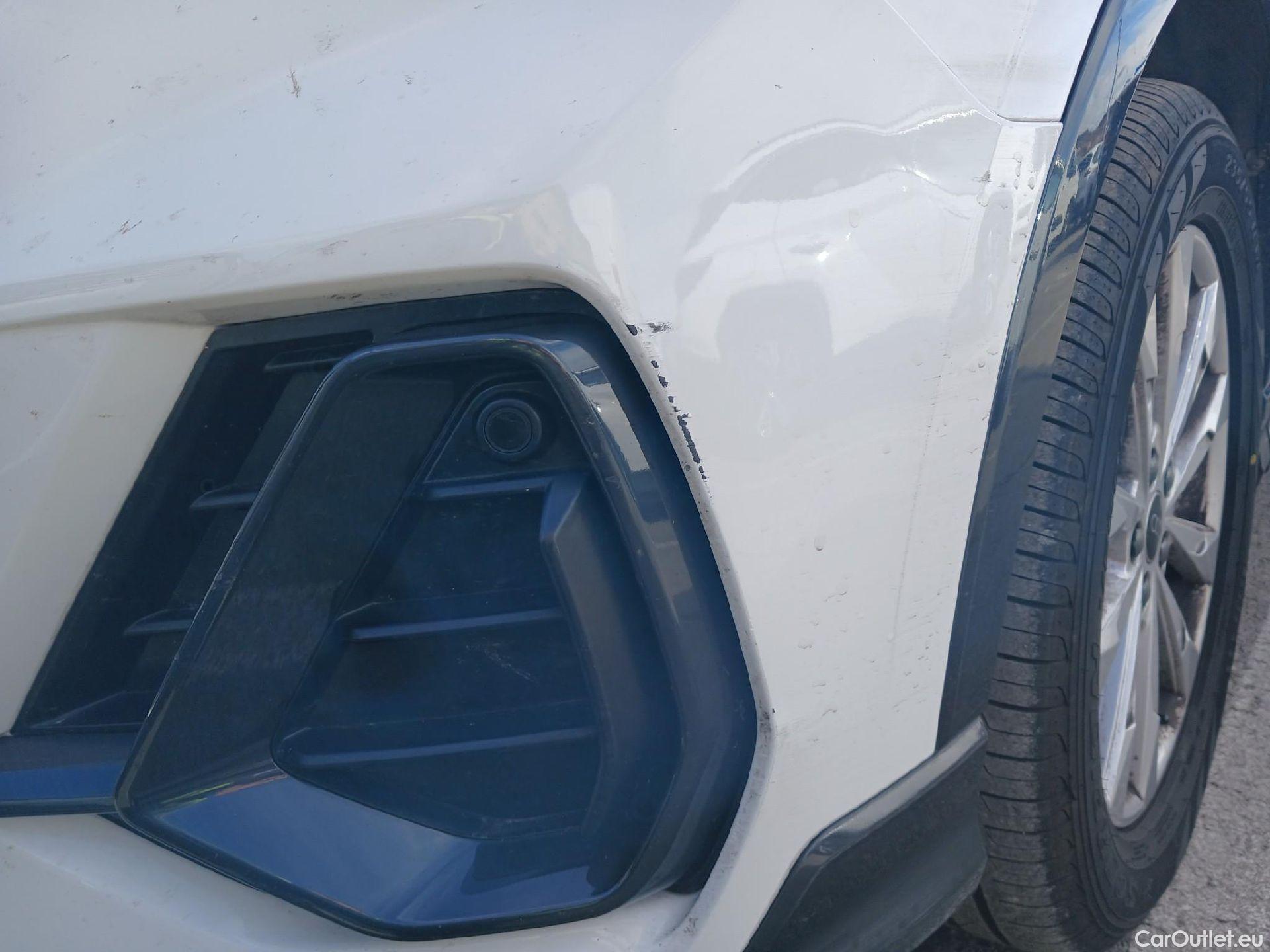  Audi  Q3 AUDI  Sportback / 2019 / 5P / todoterreno 40 TDI 140kW S tronic Quattro Advanced #17