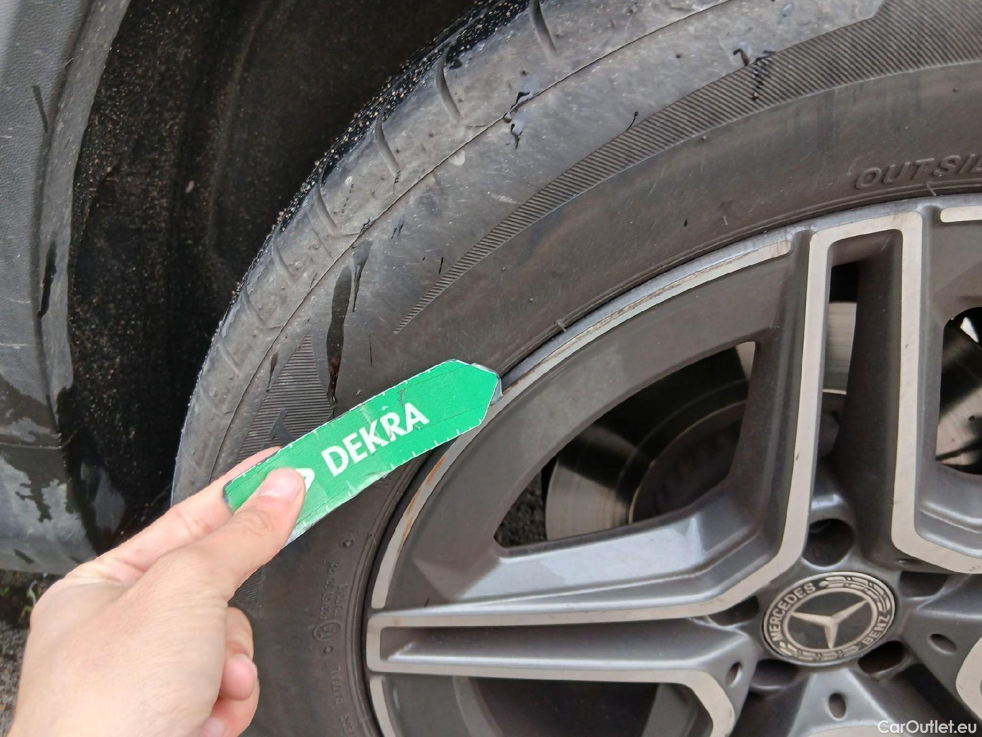  Mercedes  G-Klasee MERCEDES-BENZ GLC Coupé / 2019 / 5P / coupé GLC 220 d 4MATIC #23