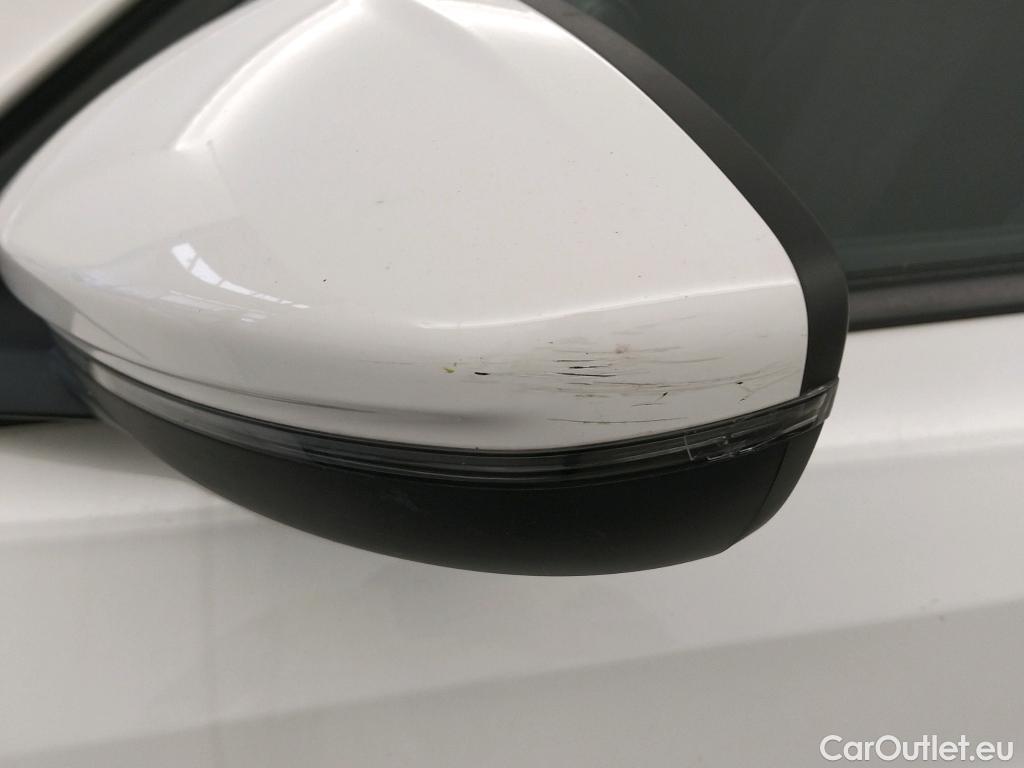  Peugeot  208 PEUGEOT  / 2019 / 5P / berlina con portón PureTech 55kW (75CV) Active #7