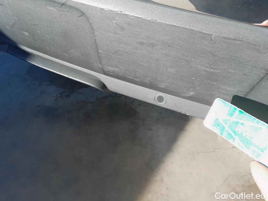  Peugeot  3008 PEUGEOT  Hybrid / 2016 / 5P / todoterreno 225 e-EAT8 Allure #28