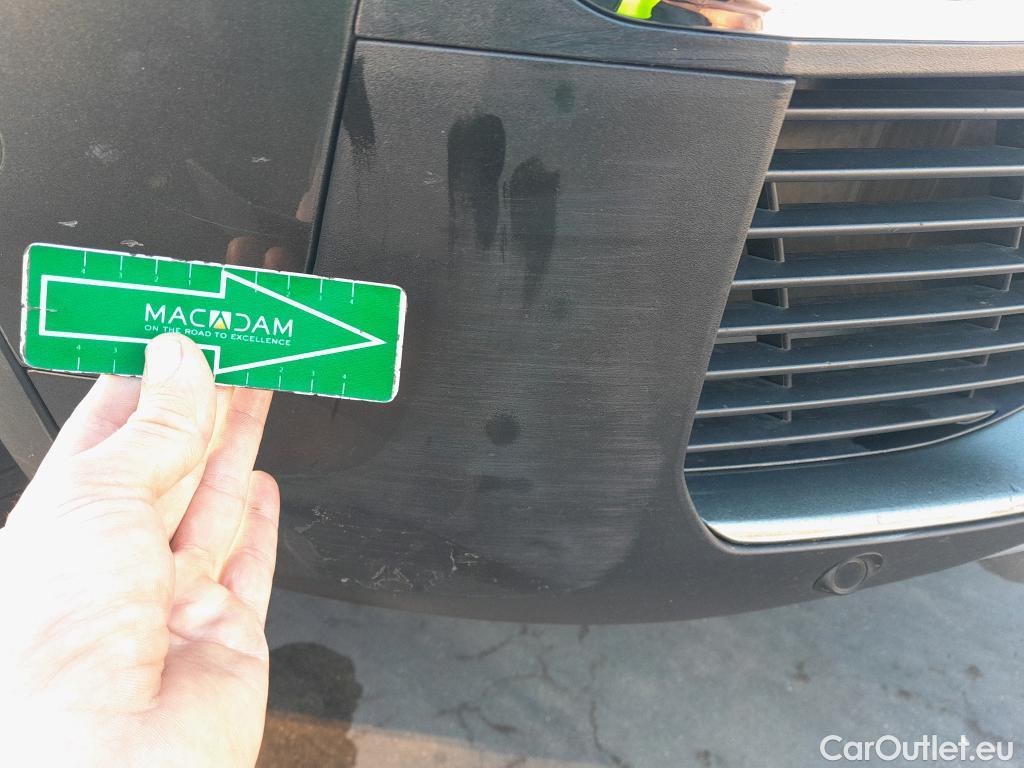  Peugeot  3008 PEUGEOT  Hybrid / 2016 / 5P / todoterreno 225 e-EAT8 Allure #29