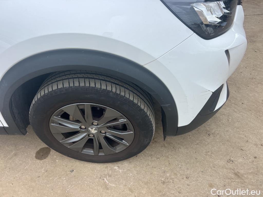  Peugeot  2008 PEUGEOT  / 2019 / 5P / todoterreno Active Pack BlueHDI 81kW (110CV) #27