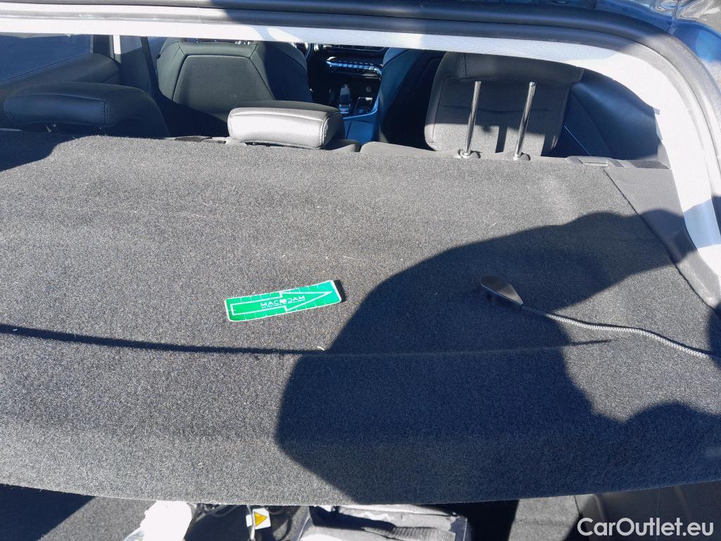  Peugeot  3008 PEUGEOT  Hybrid / 2016 / 5P / todoterreno 225 e-EAT8 Allure #17