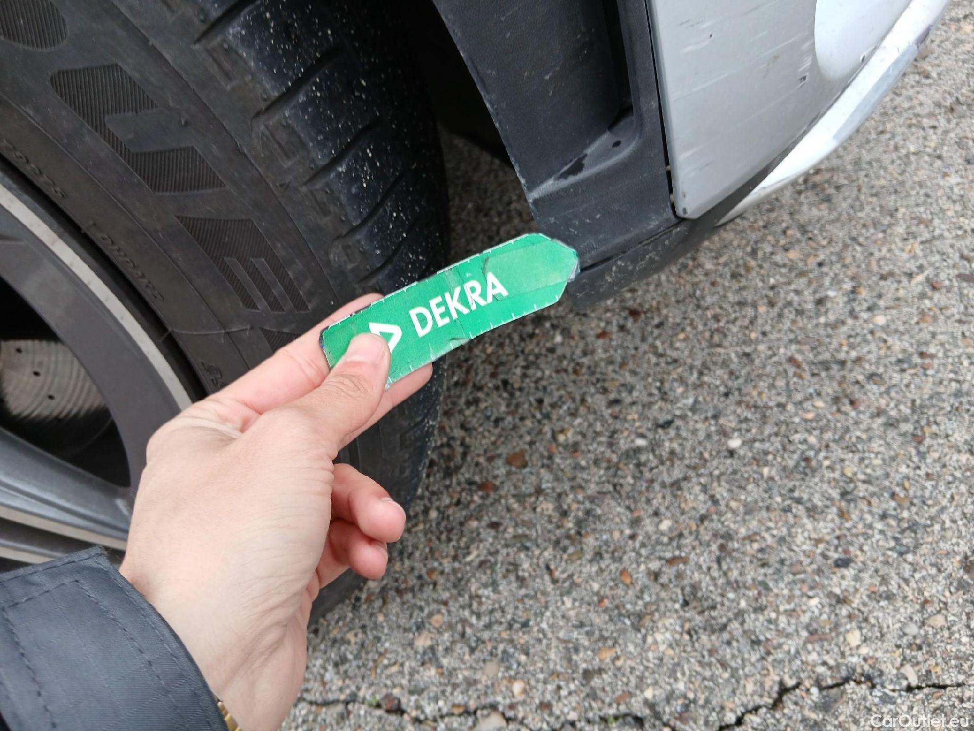  Mercedes  G-Klasee MERCEDES-BENZ GLC Coupé / 2019 / 5P / coupé GLC 220 d 4MATIC #42