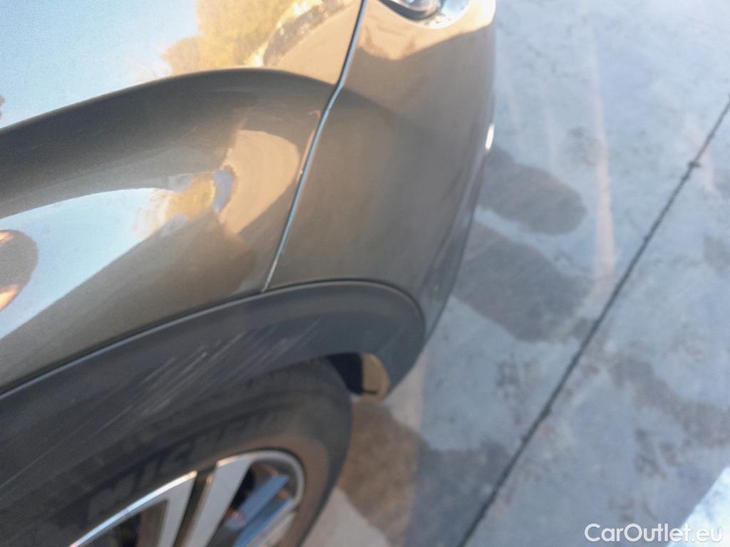  Peugeot  3008 PEUGEOT  Hybrid / 2016 / 5P / todoterreno 225 e-EAT8 Allure #31