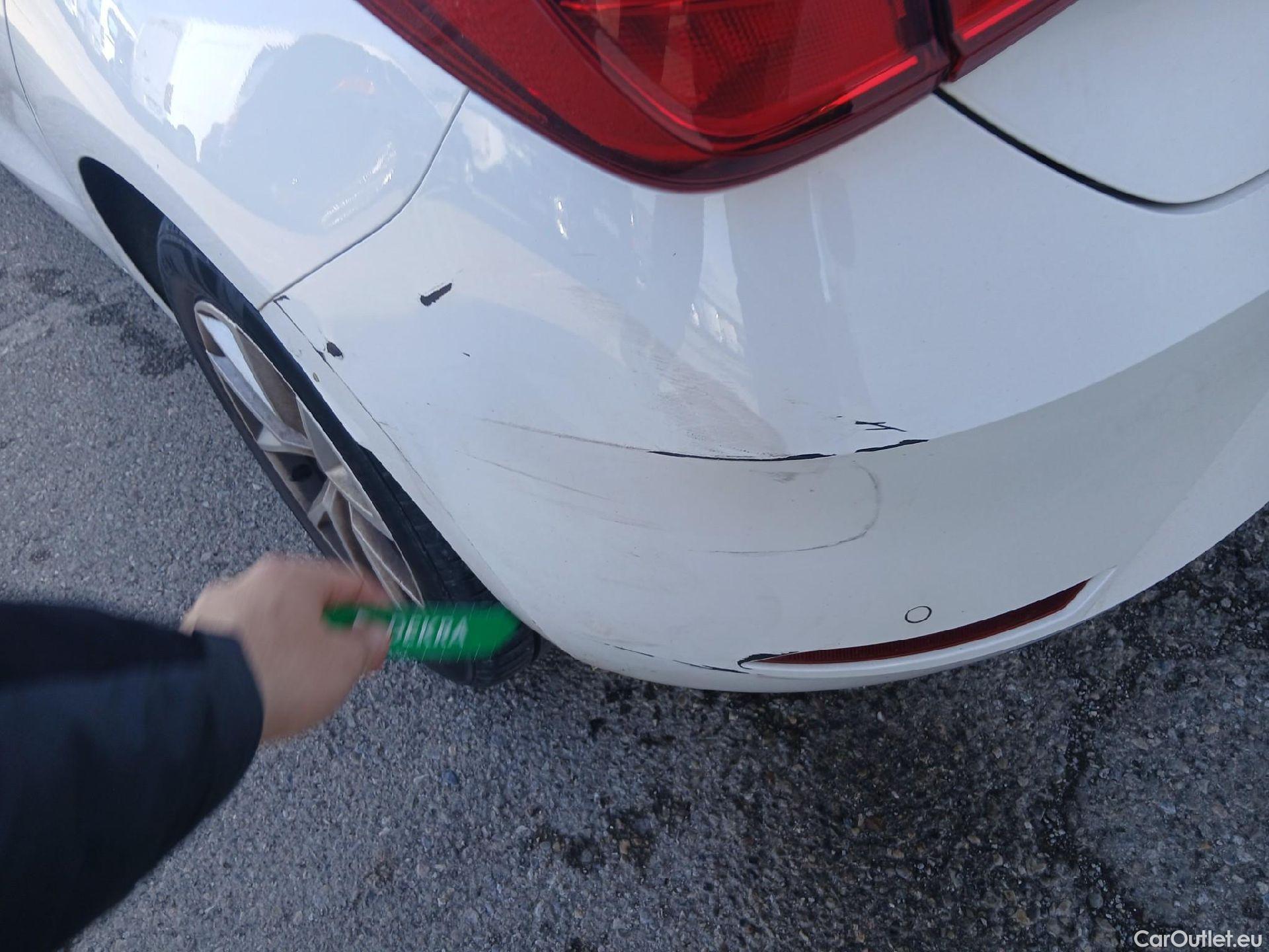  Land Rover  Discovery SEAT Nuevo León / 2020 / 5P / berlina con portón 2.0 TDI 85kW S&S Style Go (AC3) #10