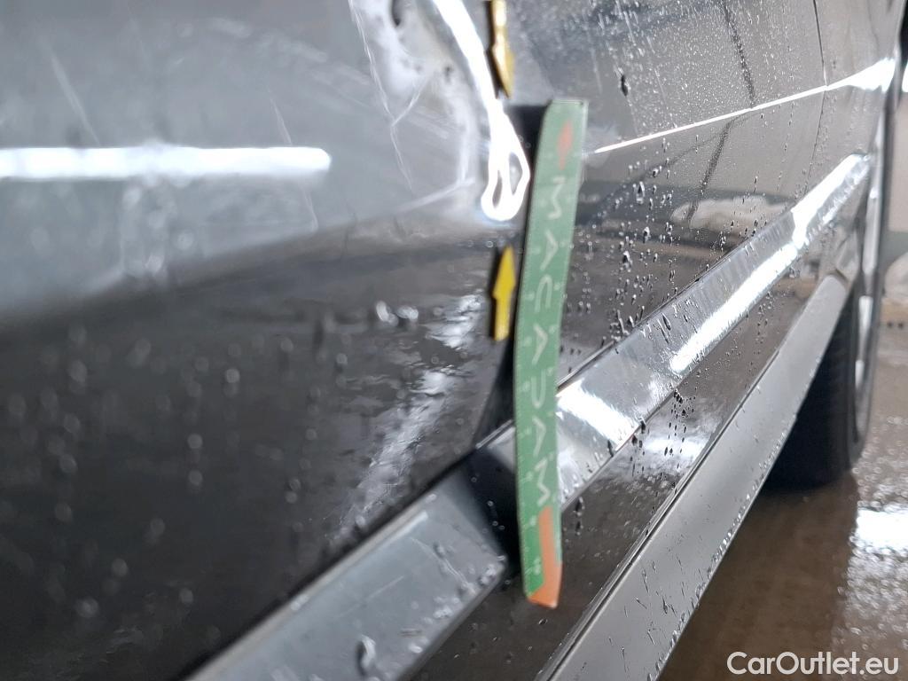  Audi  Q3 AUDI  / 2018 / 5P / SUV 45 TFSI E 245 S TRONIC S LINE #10